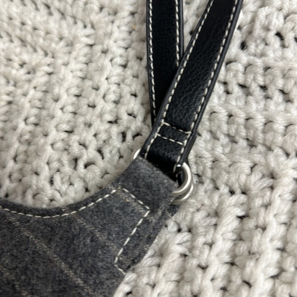 Gap Grey Wool Pinstripe Bag Purse black accents - LIKE NEW! Cute & Trendy - Picture 7 of 9